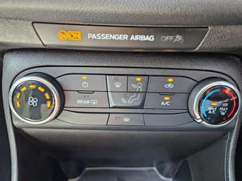 Ford Fiesta ZETEC 5-Door