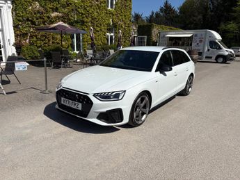 Audi A4 2.0 TDI 35 Black Edition Estate 5dr Diesel S Tronic Euro 6 (s/s)
