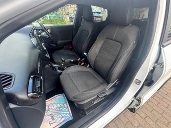 Ford Puma 1.0 EcoBoost Hybrid mHEV Titanium 5dr