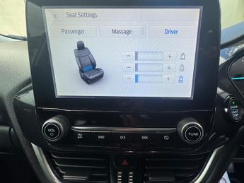 Ford Puma 1.0 EcoBoost Hybrid mHEV Titanium 5dr