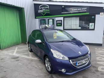Peugeot 208 1.6 e-HDi Allure 3dr