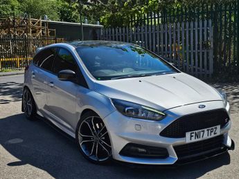 Ford Focus 2.0T EcoBoost ST-3 Hatchback 5dr Petrol Manual Euro 6 (s/s) (250