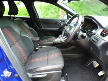 Renault Captur RS LINE TCE EDC 5-Door