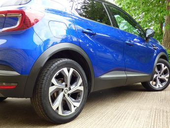 Renault Captur RS LINE TCE EDC 5-Door