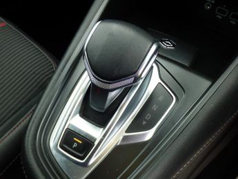 Renault Captur RS LINE TCE EDC 5-Door