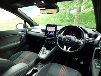 Renault Captur RS LINE TCE EDC 5-Door
