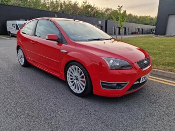 Ford Focus 2.5 ST-2 3dr