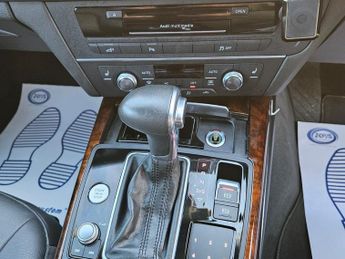 Audi A6 Saloon Hybrid-2.0L Automatic-Ulez/Caz pass-Full options car-free 18mont