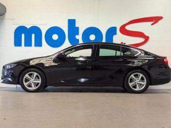 Vauxhall Insignia 1.5T Tech Line Nav 5dr Auto**ONE COMPANY OWNER FROM NEW**FULL SE
