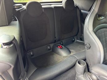 Mini Convertible 2.0 Cooper S Sport Steptronic Euro 6 (s/s) 2dr