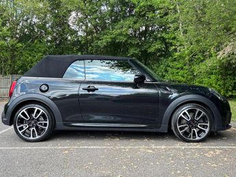 Mini Convertible 2.0 Cooper S Sport Steptronic Euro 6 (s/s) 2dr