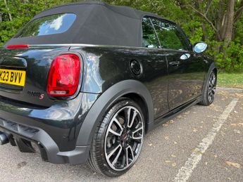 Mini Convertible 2.0 Cooper S Sport Steptronic Euro 6 (s/s) 2dr