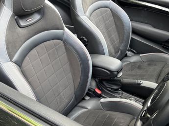 Mini Convertible 2.0 Cooper S Sport Steptronic Euro 6 (s/s) 2dr