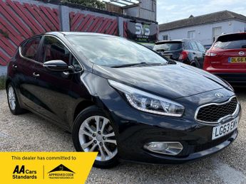 Kia Ceed 1.6 CRDi 2 Hatchback 5dr Diesel Auto Euro 5 (126 bhp)