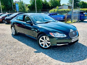 Jaguar XF 3.0d V6 Luxury Saloon 4dr Diesel Auto Euro 5 (240 ps)