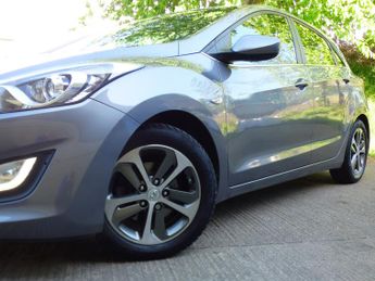 Hyundai i30 CRDI SE BLUE DRIVE 5-Door
