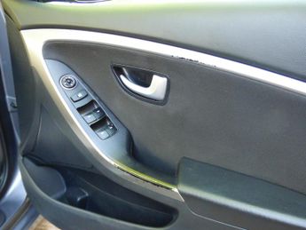 Hyundai i30 CRDI SE BLUE DRIVE 5-Door