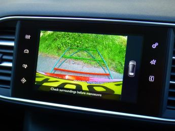 Peugeot 308 PURETECH S/S ALLURE 5-Door