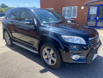 Toyota RAV4 2.2 D-4D XT-R 5dr*REVERSE CAMERA*STYLE PACK*1 YEAR WARRANTY