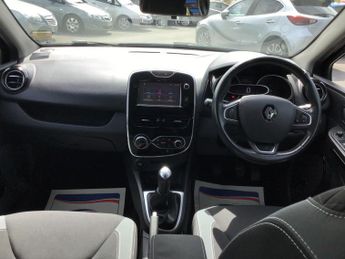 Renault Clio 0.9 TCe Dynamique S Nav Hatchback 5dr Petrol Manual Euro 6 (s/s)