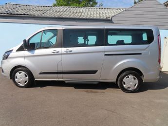 Ford Tourneo Custom 320 2.0 ECOBLUE 130 9 SEAT AUTO NEW WET BELT AIR CON CRUISE F+R 