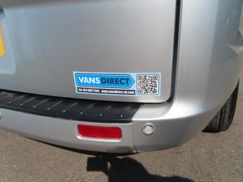 Ford Tourneo Custom 320 2.0 ECOBLUE 130 9 SEAT AUTO NEW WET BELT AIR CON CRUISE F+R 