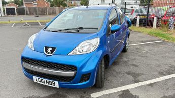 Peugeot 107 1.0 12V Urban Hatchback 5dr Petrol 2 Tronic Euro 5 (68 ps)