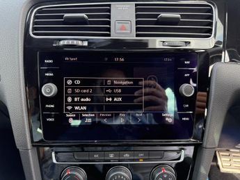 Volkswagen Golf 2.0 TDI R-Line Hatchback 5dr Diesel DSG Euro 6 (s/s) (150 ps)