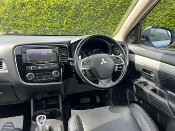 Mitsubishi Outlander PHEV GX 4HS 5-Door