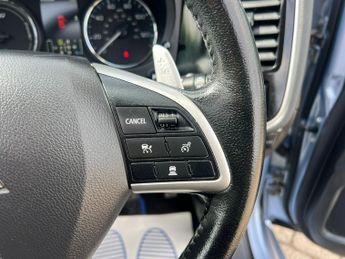 Mitsubishi Outlander PHEV GX 4HS 5-Door