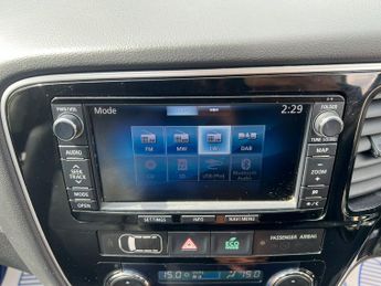 Mitsubishi Outlander PHEV GX 4HS 5-Door