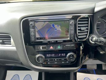 Mitsubishi Outlander PHEV GX 4HS 5-Door