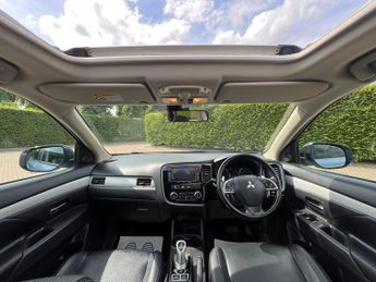 Mitsubishi Outlander PHEV GX 4HS 5-Door