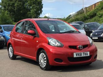 Toyota AYGO 1.0 VVT-i Ice Hatchback 5dr Petrol Manual Euro 5 (67 ps)
