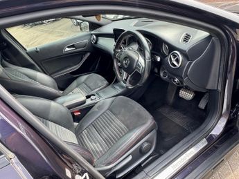 Mercedes-Benz GLA 2.1 GLA220 CDI AMG Line SUV 5dr Diesel 7G-DCT 4MATIC Euro 6 (s/s