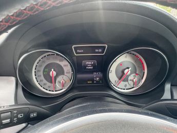 Mercedes-Benz GLA 2.1 GLA220 CDI AMG Line SUV 5dr Diesel 7G-DCT 4MATIC Euro 6 (s/s