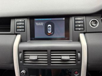 Land Rover Discovery Sport 2.0 TD4 SE Tech SUV 5dr Diesel Auto 4WD Euro 6 (s/s) (180 ps)