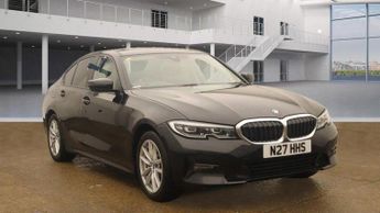 BMW 330 2.0 330e 12kWh SE Pro Saloon 4dr Petrol Plug-in Hybrid Auto Euro