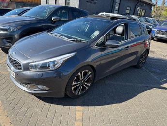 Kia Ceed 1.6 GDi 4 Tech Hatchback 5dr Petrol DCT Euro 5 (133 bhp)