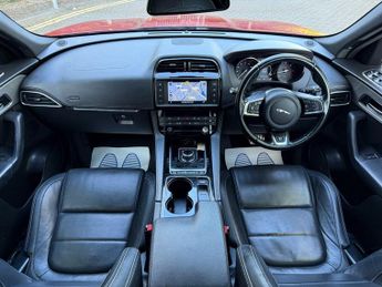 Jaguar F-Pace 2.0 D180 R-Sport SUV 5dr Diesel Auto AWD Euro 6 (s/s) (180 ps)