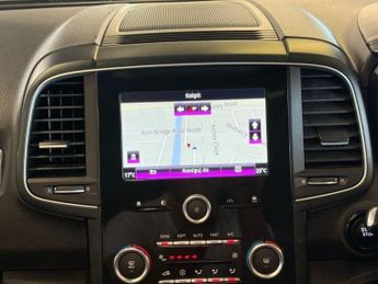 Renault Koleos 2l 5d  AUTO  177 BHP ULEZ FREE NAVIGATION BLUETOOTH