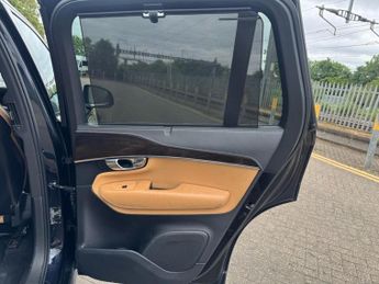 Volvo XC90 2.0h T8 Twin Engine 9.2kWh Inscription SUV 5dr Petrol Plug-in Hy