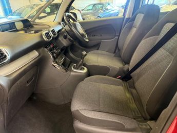 Citroen C3 Picasso 1.2 PureTech Platinum MPV 5dr Petrol Manual Euro 6 (110 ps)