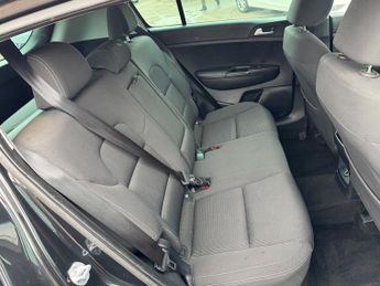 Kia Sportage 2.0 CRDi KX-2 SUV 5dr Diesel Auto AWD Euro 6 (134 bhp)