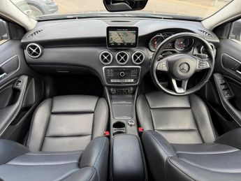 Mercedes-Benz A Class 2.1 A200d Sport (Premium) Hatchback 5dr Diesel 7G-DCT Euro 6 (s/