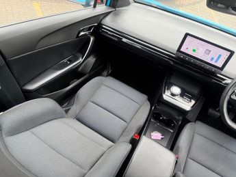 MG MG4 64kWh SE Long Range Hatchback 5dr Electric Auto (203 ps)