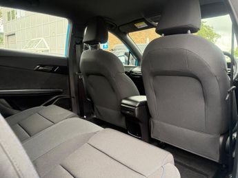 MG MG4 64kWh SE Long Range Hatchback 5dr Electric Auto (203 ps)