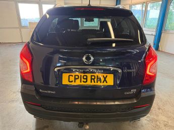 Ssangyong Korando 2.2D Ultimate SUV 5dr Diesel Auto 4WD Euro 6 (178 ps)