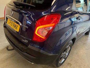Ssangyong Korando 2.2D Ultimate SUV 5dr Diesel Auto 4WD Euro 6 (178 ps)