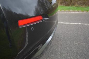 Nissan LEAF 39kWh N-Connecta Auto 5dr